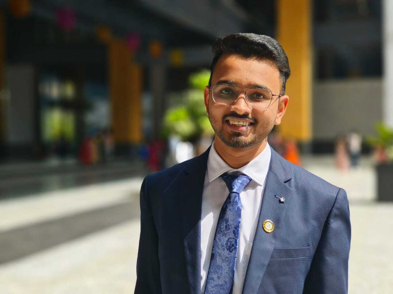 Advisor 1